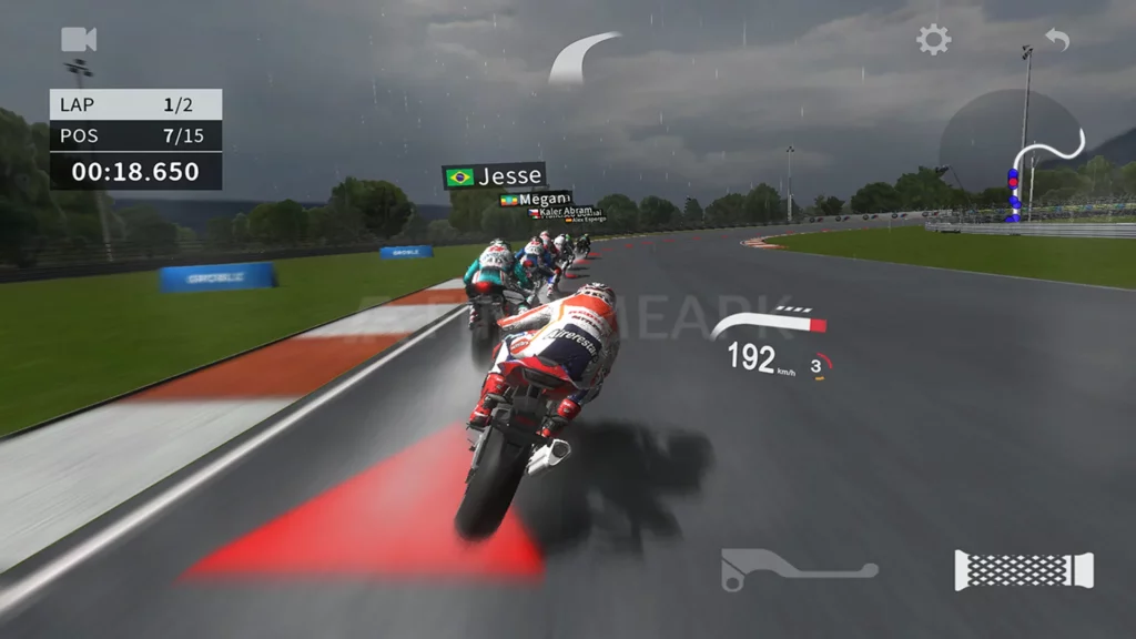 Real Moto 2 MOD Features